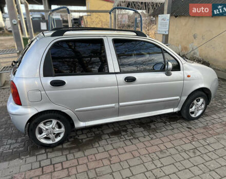 Серый Чери Кью Кью, объемом двигателя 1.08 л и пробегом 82 тыс. км за 2600 $, фото 5 на Automoto.ua