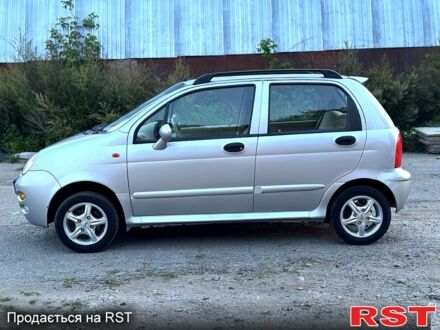 Чери Кью Кью 2008 в Валках на Automoto.ua Серый Чери Кью Кью, объемом двигателя 1.1 л и пробегом 15 тыс. км за 3299 $, фото 1 на Automoto.ua