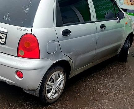 Сірий Чері Кью Кью, об'ємом двигуна 1.1 л та пробігом 125 тис. км за 1499 $, фото 1 на Automoto.ua