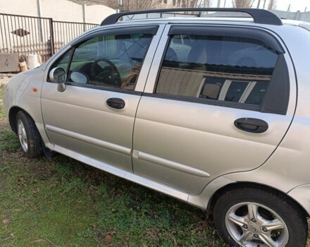 Сірий Чері Кью Кью, об'ємом двигуна 1.1 л та пробігом 93 тис. км за 2900 $, фото 1 на Automoto.ua