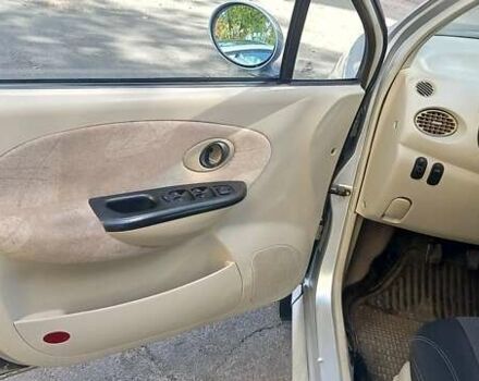 Сірий Чері Кью Кью, об'ємом двигуна 1.1 л та пробігом 118 тис. км за 2200 $, фото 1 на Automoto.ua