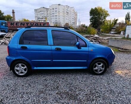 Синій Чері Кью Кью, об'ємом двигуна 1.1 л та пробігом 150 тис. км за 1899 $, фото 2 на Automoto.ua