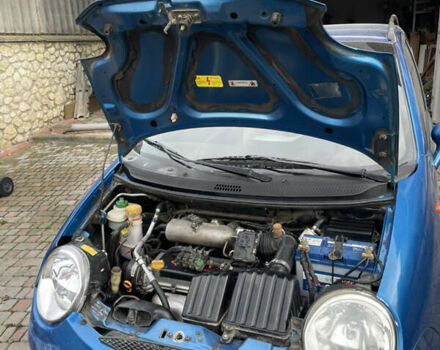 Синий Чери Кью Кью, объемом двигателя 1.08 л и пробегом 120 тыс. км за 2300 $, фото 4 на Automoto.ua