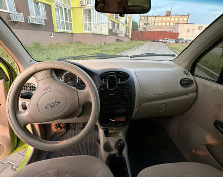 Зелений Чері Кью Кью, об'ємом двигуна 1.08 л та пробігом 111 тис. км за 1999 $, фото 16 на Automoto.ua