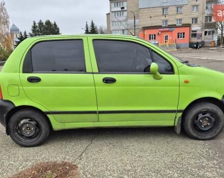 Зеленый Чери Кью Кью, объемом двигателя 1.08 л и пробегом 115 тыс. км за 2100 $, фото 2 на Automoto.ua