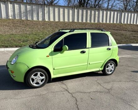 Зеленый Чери Кью Кью, объемом двигателя 1.1 л и пробегом 96 тыс. км за 2200 $, фото 3 на Automoto.ua