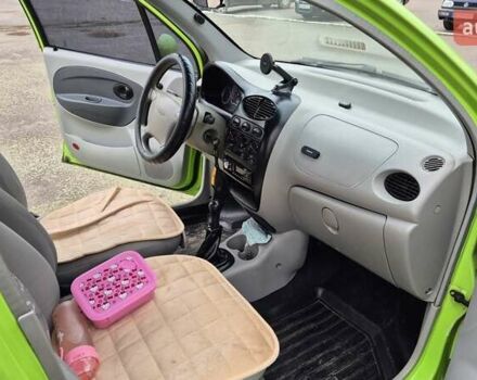 Зеленый Чери Кью Кью, объемом двигателя 1.08 л и пробегом 115 тыс. км за 2100 $, фото 8 на Automoto.ua