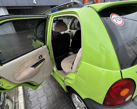 Зелений Чері Кью Кью, об'ємом двигуна 1.08 л та пробігом 131 тис. км за 2050 $, фото 3 на Automoto.ua