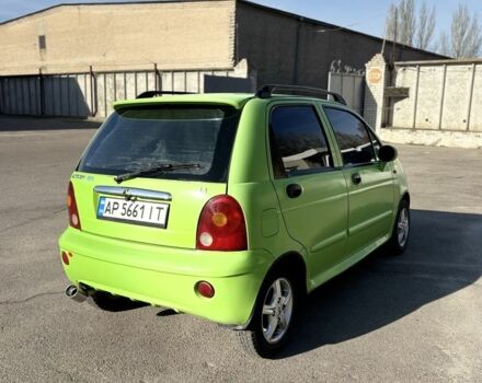 Зеленый Чери Кью Кью, объемом двигателя 1.1 л и пробегом 96 тыс. км за 2200 $, фото 4 на Automoto.ua