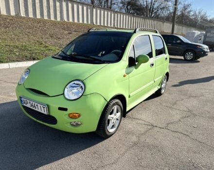 Зеленый Чери Кью Кью, объемом двигателя 1.1 л и пробегом 96 тыс. км за 2200 $, фото 2 на Automoto.ua