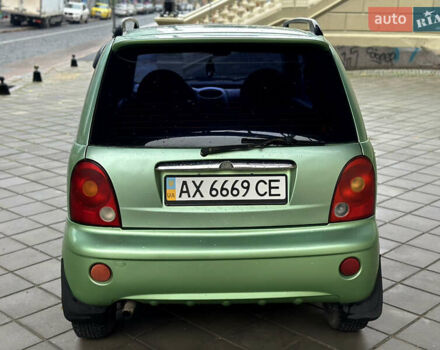 Зеленый Чери Кью Кью, объемом двигателя 1.08 л и пробегом 21 тыс. км за 1800 $, фото 4 на Automoto.ua