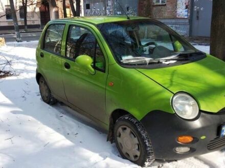 Зеленый Чери Кью Кью, объемом двигателя 1.1 л и пробегом 120 тыс. км за 1500 $, фото 1 на Automoto.ua