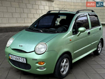 Зеленый Чери Кью Кью, объемом двигателя 1.08 л и пробегом 21 тыс. км за 1800 $, фото 1 на Automoto.ua