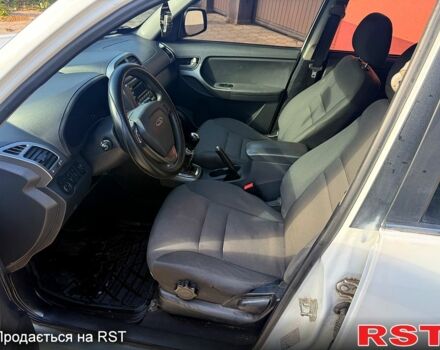 Білий Чері Tiggo 2, об'ємом двигуна 1.8 л та пробігом 333 тис. км за 4350 $, фото 6 на Automoto.ua