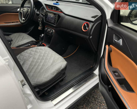 Белый Чери Tiggo 2, объемом двигателя 1.5 л и пробегом 57 тыс. км за 7300 $, фото 10 на Automoto.ua