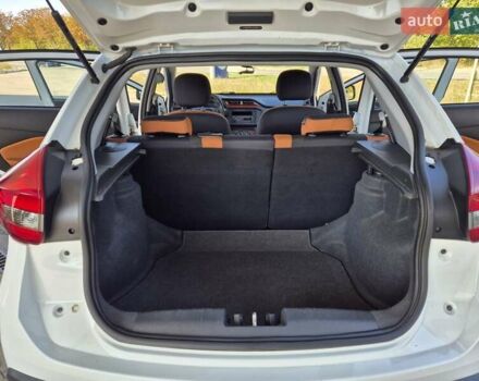 Белый Чери Tiggo 2, объемом двигателя 1.5 л и пробегом 85 тыс. км за 6800 $, фото 24 на Automoto.ua