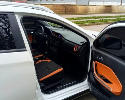 Білий Чері Tiggo 2, об'ємом двигуна 1.5 л та пробігом 99 тис. км за 7700 $, фото 4 на Automoto.ua