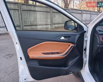 Белый Чери Tiggo 2, объемом двигателя 1.5 л и пробегом 34 тыс. км за 8590 $, фото 8 на Automoto.ua