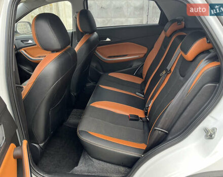 Білий Чері Tiggo 2, об'ємом двигуна 1.5 л та пробігом 49 тис. км за 9500 $, фото 14 на Automoto.ua