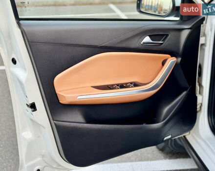 Білий Чері Tiggo 2, об'ємом двигуна 1.5 л та пробігом 33 тис. км за 9500 $, фото 18 на Automoto.ua