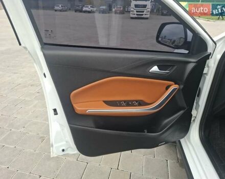 Белый Чери Tiggo 2, объемом двигателя 1.5 л и пробегом 39 тыс. км за 8800 $, фото 8 на Automoto.ua