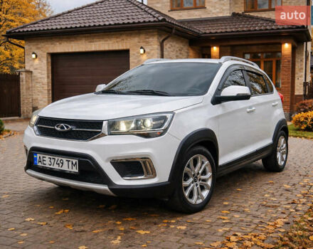 Белый Чери Tiggo 2, объемом двигателя 1.5 л и пробегом 70 тыс. км за 7900 $, фото 1 на Automoto.ua