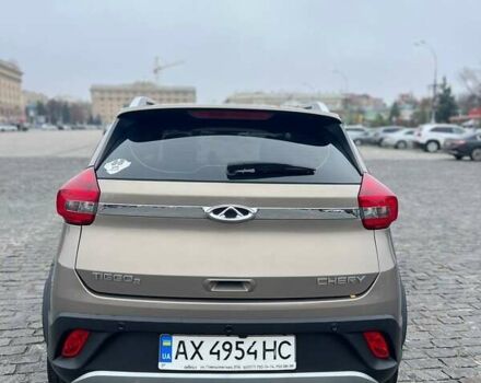 Бежевый Чери Tiggo 2, объемом двигателя 1.5 л и пробегом 75 тыс. км за 8000 $, фото 4 на Automoto.ua