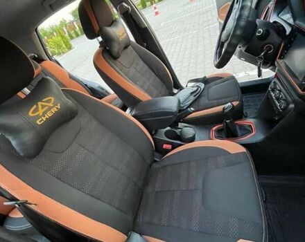 Чорний Чері Tiggo 2, об'ємом двигуна 1.5 л та пробігом 87 тис. км за 9000 $, фото 5 на Automoto.ua