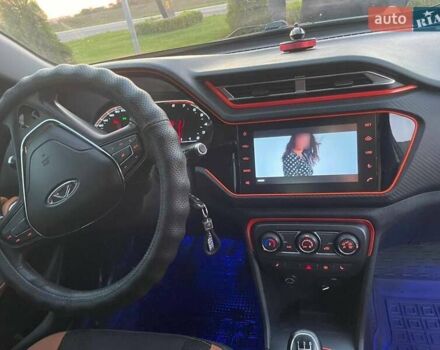 Чорний Чері Tiggo 2, об'ємом двигуна 1.5 л та пробігом 87 тис. км за 9000 $, фото 3 на Automoto.ua