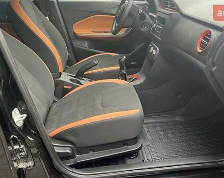 Черный Чери Tiggo 2, объемом двигателя 1.5 л и пробегом 31 тыс. км за 8847 $, фото 5 на Automoto.ua