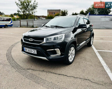 Черный Чери Tiggo 2, объемом двигателя 1.5 л и пробегом 107 тыс. км за 7800 $, фото 1 на Automoto.ua