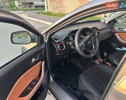 Коричневий Чері Tiggo 2, об'ємом двигуна 1.5 л та пробігом 125 тис. км за 7300 $, фото 4 на Automoto.ua