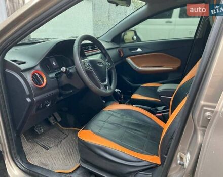 Коричневый Чери Tiggo 2, объемом двигателя 1.5 л и пробегом 34 тыс. км за 8700 $, фото 2 на Automoto.ua
