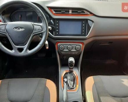 Красный Чери Tiggo 2, объемом двигателя 1.5 л и пробегом 27 тыс. км за 8900 $, фото 5 на Automoto.ua