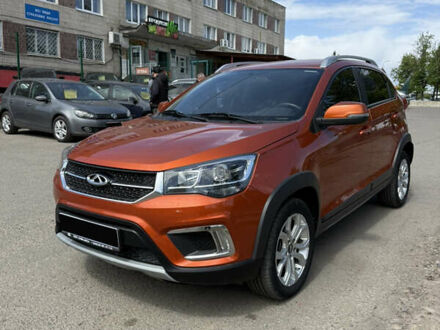 Чери Tiggo 2 2018 в Сумах на Automoto.ua Оранжевый Чери Tiggo 2, объемом двигателя 1.5 л и пробегом 46 тыс. км за 8150 $, фото 1 на Automoto.ua