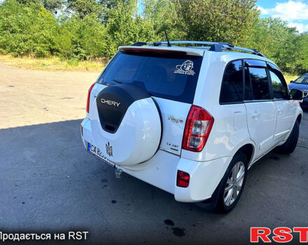 Белый Чери Tiggo 3, объемом двигателя 1.8 л и пробегом 76 тыс. км за 5500 $, фото 4 на Automoto.ua