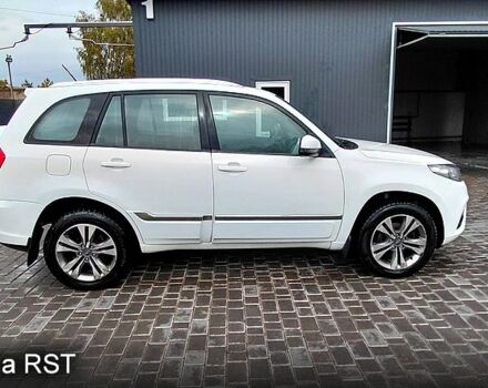 Белый Чери Tiggo 3, объемом двигателя 1.6 л и пробегом 185 тыс. км за 5200 $, фото 2 на Automoto.ua