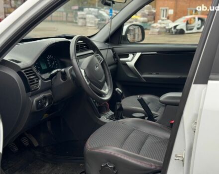 Білий Чері Tiggo 3, об'ємом двигуна 1.6 л та пробігом 84 тис. км за 8690 $, фото 13 на Automoto.ua