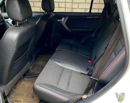 Белый Чери Tiggo 3, объемом двигателя 1.6 л и пробегом 90 тыс. км за 4700 $, фото 4 на Automoto.ua