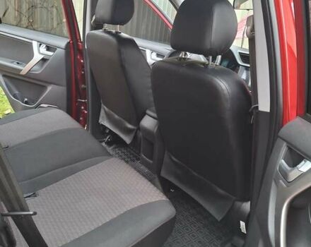 Красный Чери Tiggo 3, объемом двигателя 1.6 л и пробегом 16 тыс. км за 13000 $, фото 6 на Automoto.ua