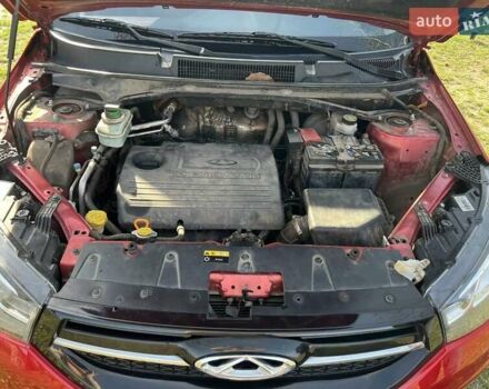 Червоний Чері Tiggo 3, об'ємом двигуна 1.6 л та пробігом 111 тис. км за 8500 $, фото 6 на Automoto.ua