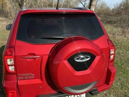 Чері Tiggo 3 2020 у Царичанке на Automoto.ua Червоний Чері Tiggo 3, об'ємом двигуна 1.6 л та пробігом 111 тис. км за 8500 $, фото 1 на Automoto.ua