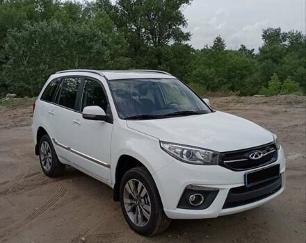 Чери Tiggo 3, объемом двигателя 1.6 л и пробегом 4 тыс. км за 12000 $, фото 6 на Automoto.ua