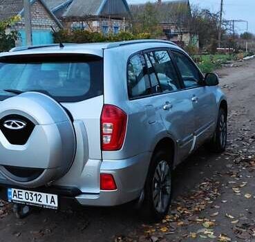 Серый Чери Tiggo 3, объемом двигателя 1.6 л и пробегом 140 тыс. км за 7600 $, фото 7 на Automoto.ua