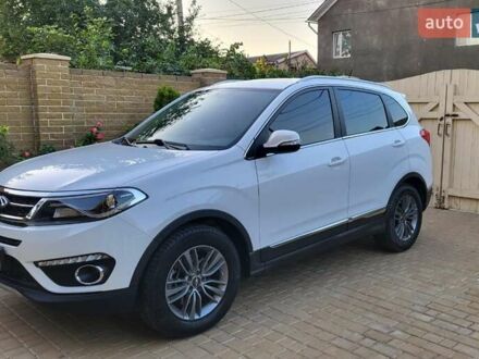 Чери Tiggo 5 2018 в Одессе на Automoto.ua Белый Чери Tiggo 5, объемом двигателя 2 л и пробегом 83 тыс. км за 10500 $, фото 1 на Automoto.ua