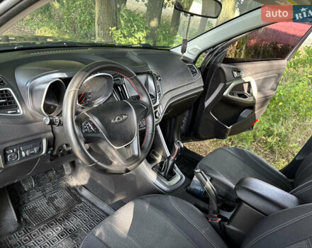 Черный Чери Tiggo 5, объемом двигателя 2 л и пробегом 132 тыс. км за 8900 $, фото 14 на Automoto.ua