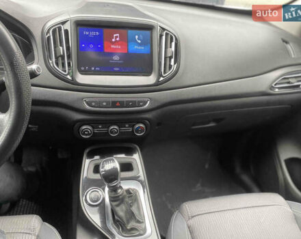 Білий Чері Tiggo 7, об'ємом двигуна 1.5 л та пробігом 145 тис. км за 8000 $, фото 14 на Automoto.ua