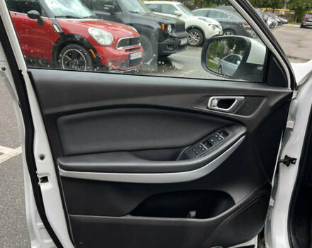 Білий Чері Tiggo 7, об'ємом двигуна 1.5 л та пробігом 145 тис. км за 8000 $, фото 11 на Automoto.ua