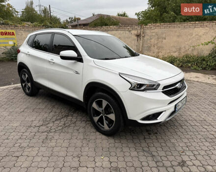 Білий Чері Tiggo 7, об'ємом двигуна 1.5 л та пробігом 80 тис. км за 9900 $, фото 4 на Automoto.ua