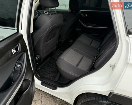 Білий Чері Tiggo 7, об'ємом двигуна 1.5 л та пробігом 80 тис. км за 9900 $, фото 11 на Automoto.ua